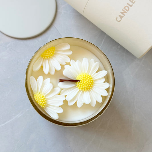 Daisy Yuzu Candle